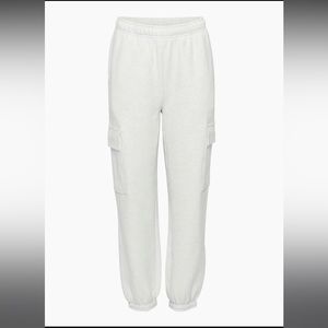 Aritzia TNA Mega Cargo Joggers